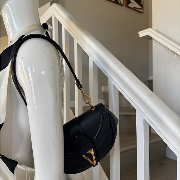 Authentic Versace Virtus Black Leather Shoulder Bag with Gold Accents - Picture 10 of 15